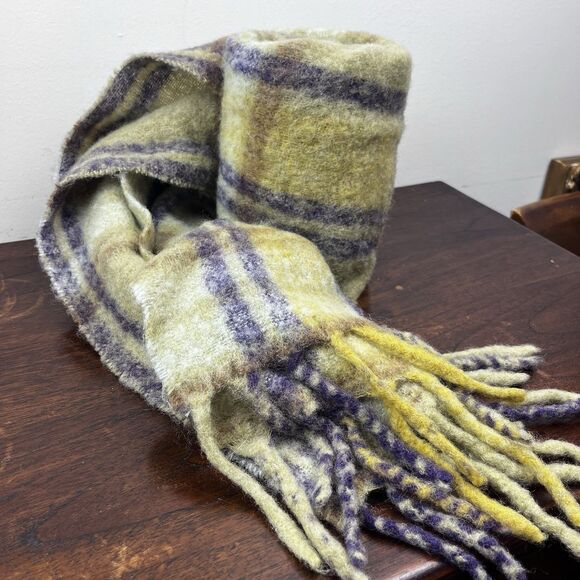 Aritzia  Wilfred Free Plaid Wool Blend Scarf  Fringe - Picture 2 of 9